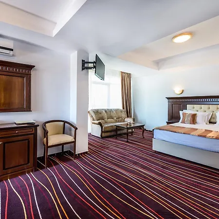 Marina Bay Boutique 3*