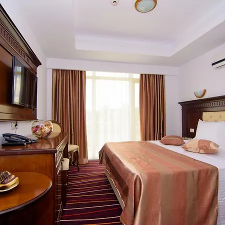 Marina Bay Boutique Hotel 3*
